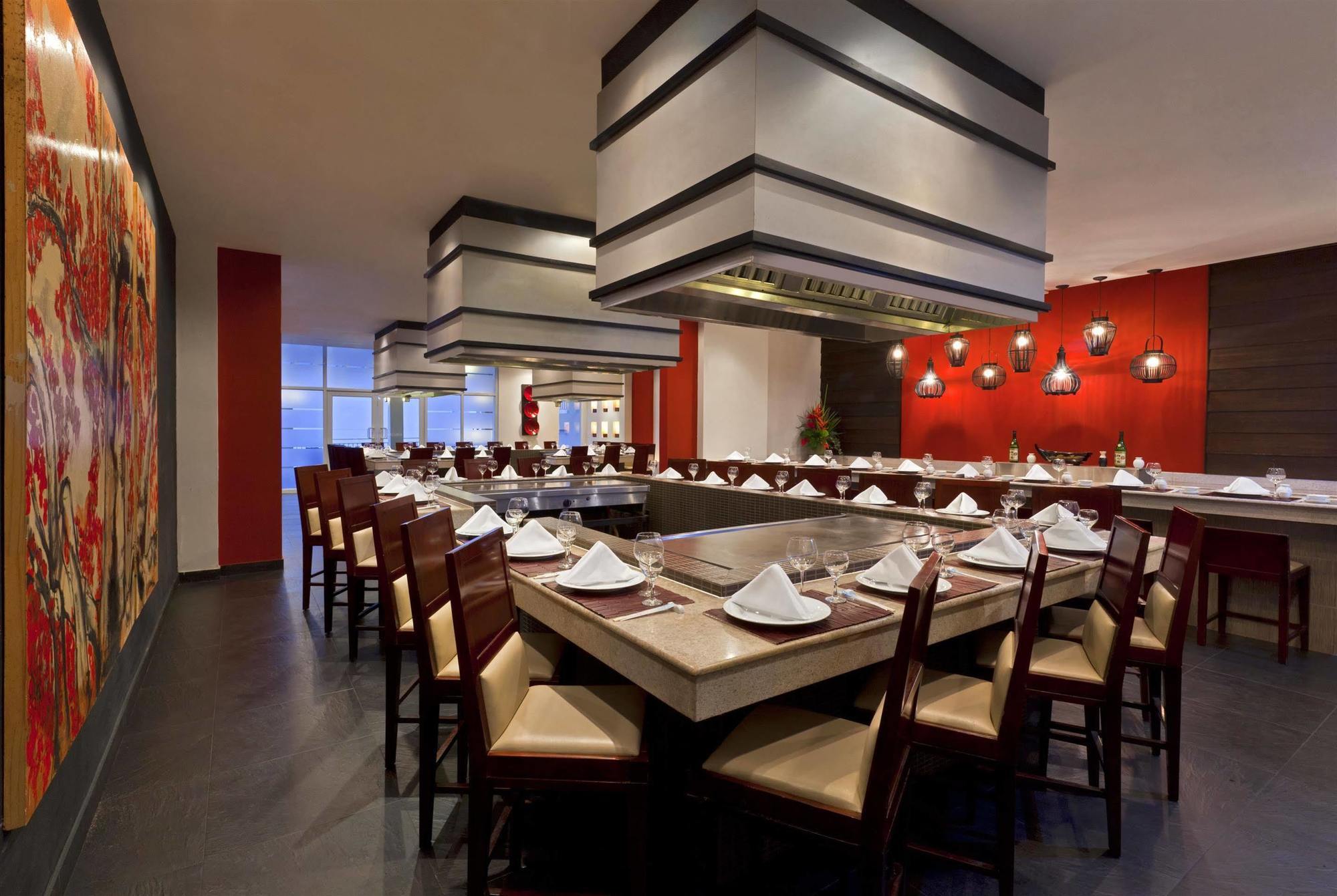 מלון סנטה קלרה Gran Evenia Bijao מראה חיצוני תמונה Teppanyaki restaurant